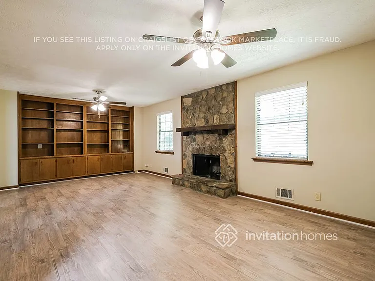 362 Buck Ct — Photo 5