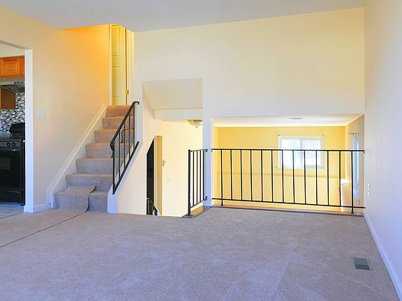 New Flooring throughout