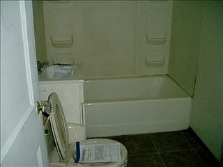 4th image of 805 S Sheridan St