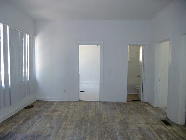 1914 1/2 Kratha Dr — Photo 11