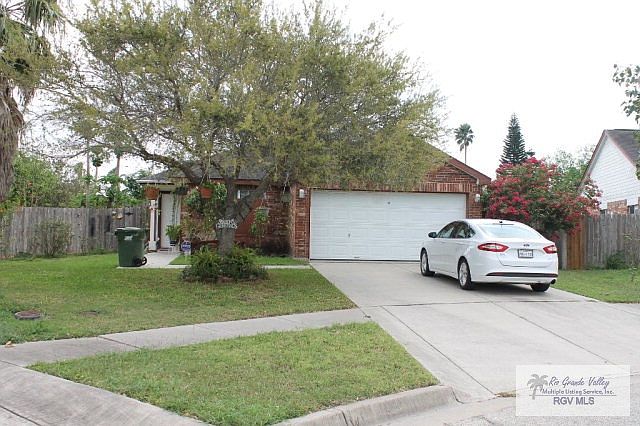 1st image of 2919 Armadillo Cir