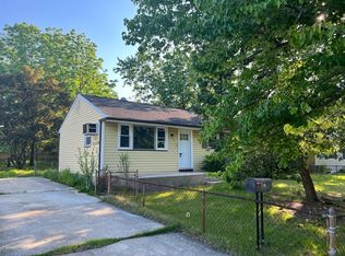 115 Country Club Rd, Pine Hill, NJ 08021