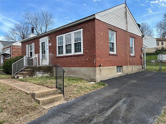 2nd image of 10262 Breckenridge Rd