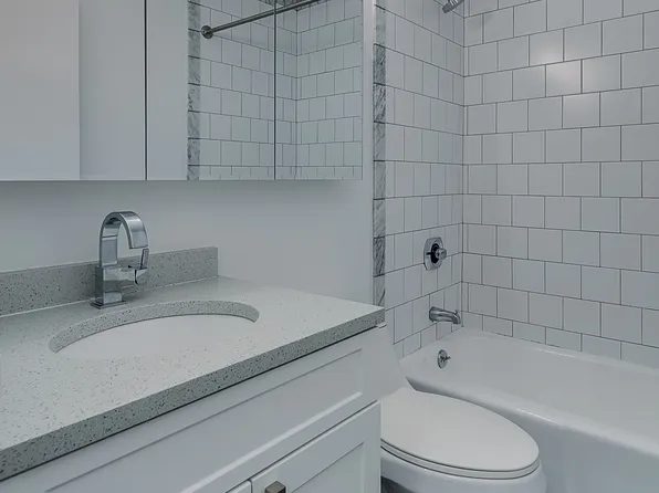 40 River Road image 7 of 16