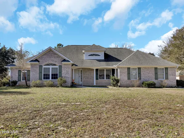 360 Hickory Point Road, Hampstead, NC 28443