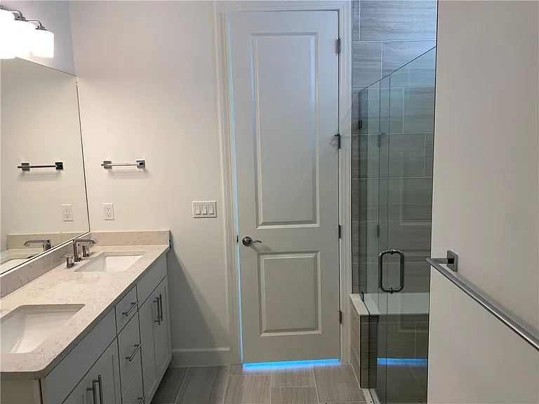 8423 Beagle Ter — Photo 12