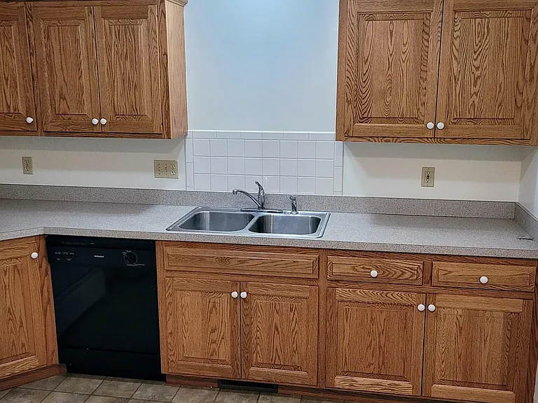1171 Mindy Ln #C — Photo 4