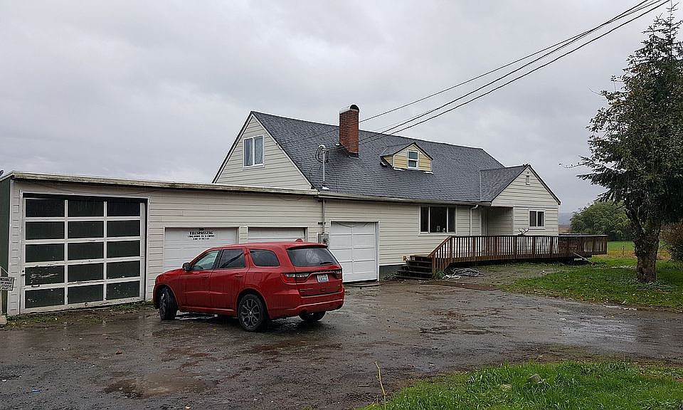 2nd image of 6419 Larimer Rd SE