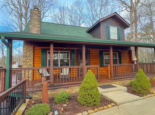 1327 Highland Trce, Blairsville, GA 30512