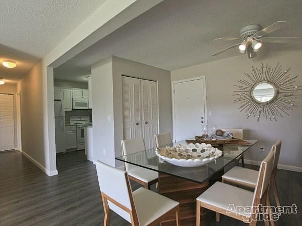 1st image of 7 Admiralty Dr APT 11