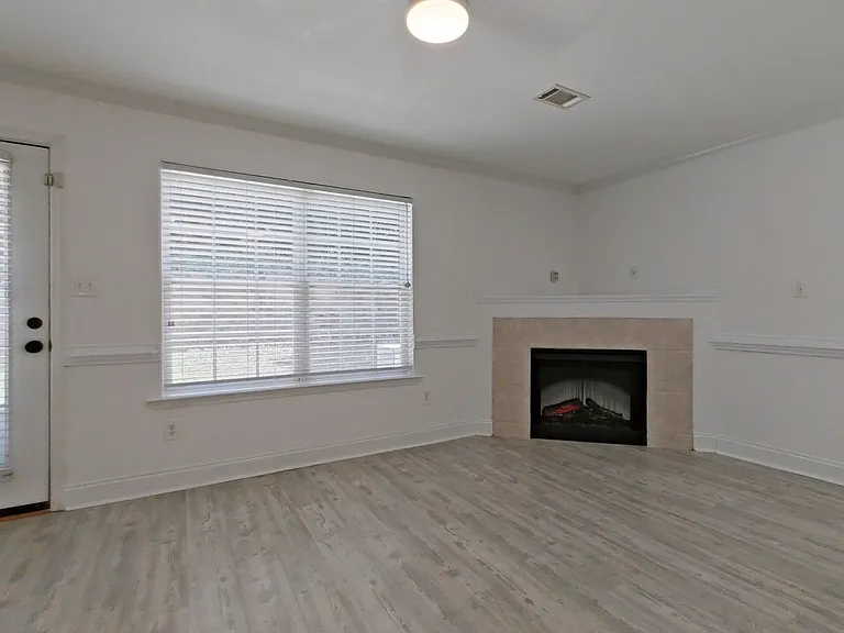 2022 Reserve Ln — Photo 8