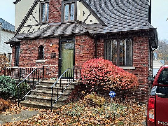 2nd image of 368 McKinley Ave