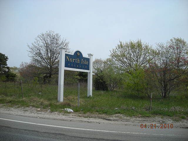 2nd image of 9 Aspen Ct