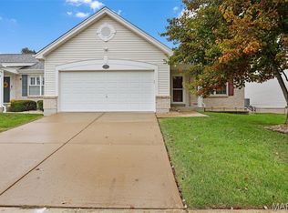 12112 McKelvey Pl, Bridgeton, MO 63044