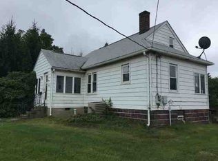 236 Deyarmin Rd, Seward, PA 15954