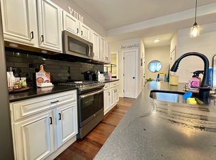 17 Playstead Rd #17B, Dorchester, MA 02125