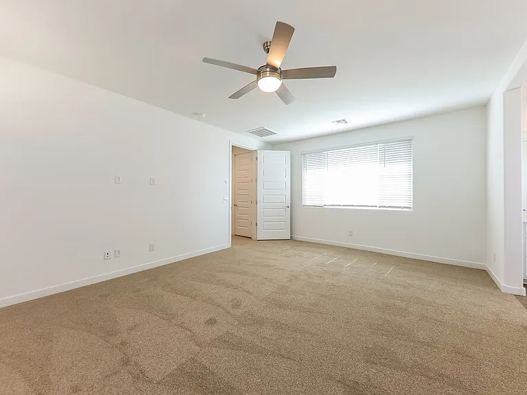 24627 N 164th Dr — Photo 11