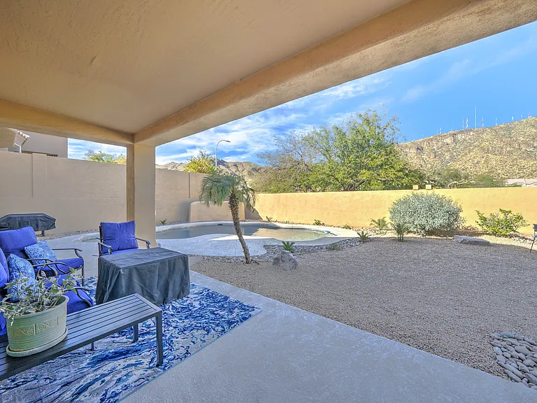 820 E Mountain Sage Dr — Photo 30