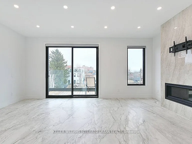 613 Harvie Ave — Photo 21