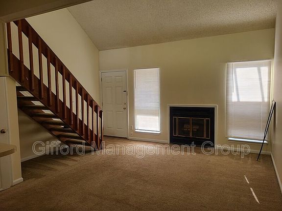 2nd image of 8576-102 Chesapeake Blvd