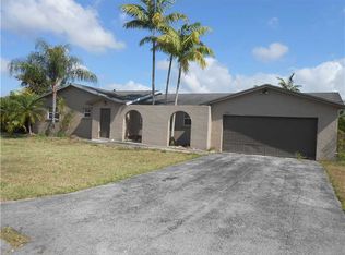 15901 SW 284th St, Homestead, FL 33033