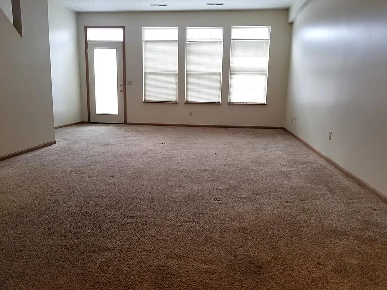 8280 Traphagen St NW — Photo 3