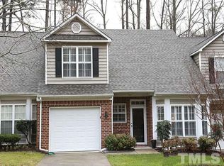 8702 Courage Ct, Raleigh, NC 27615