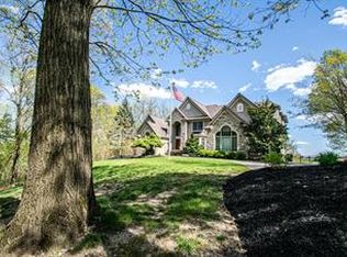 2225 Park Pl, Slatington, PA 18080