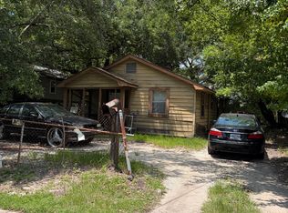1507 School Ave, Pascagoula, MS 39567