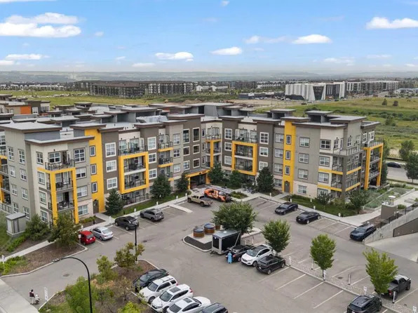 19661 N 40th St SE #216, Calgary, AB T3M 3H3