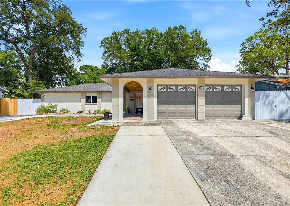 1st image of 8331 W POCAHONTAS AVENUE