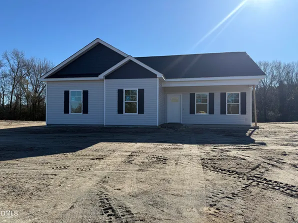 105 Powell Farm Rd, Lillington, NC 27546