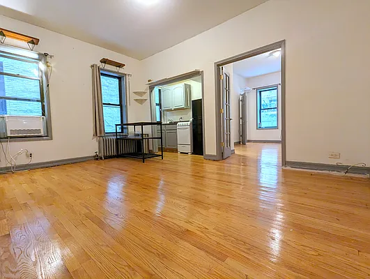 Rented by Manhattan Spaces | media 17