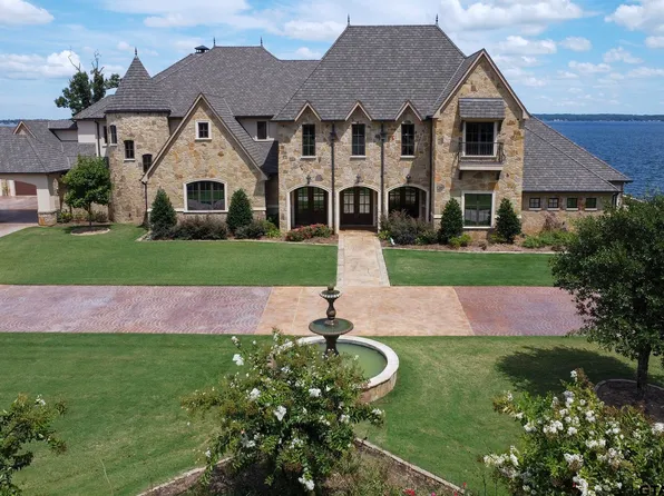 21395 Jamison Rd, Chandler, TX 75758