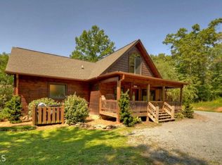 151 Hickory Hills Trl, Mineral Bluff, GA 30559