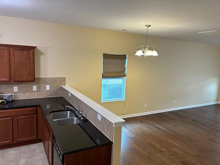 5310 Elessar Pl — Photo 7