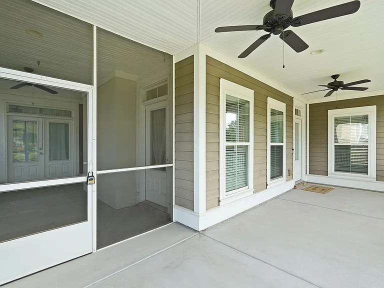275 James Dunham Pkwy — Photo 5