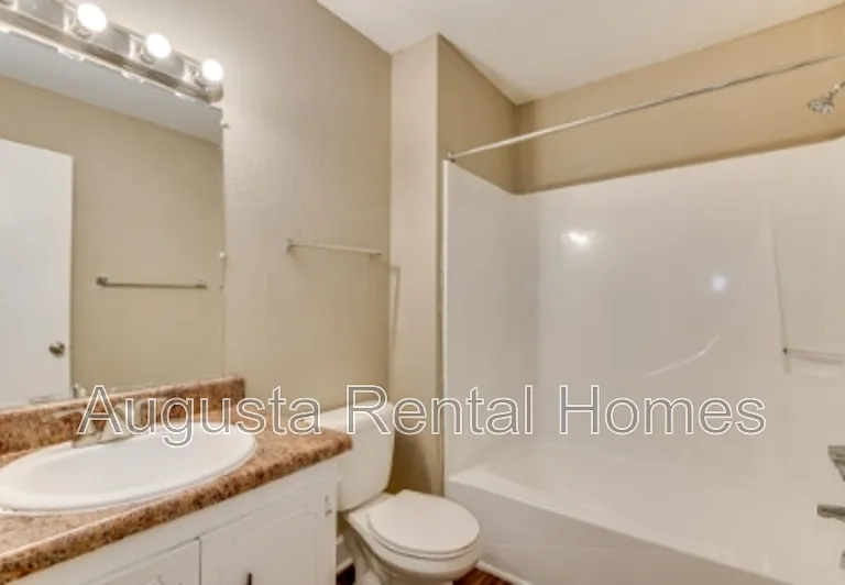 3001C Strickland Ct — Photo 19