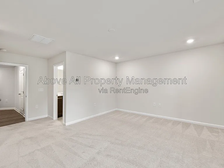 1035 Shoreside Dr — Photo 12