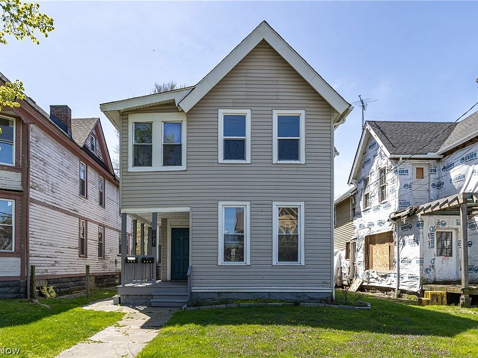 1st image of 1927 Holmden Ave