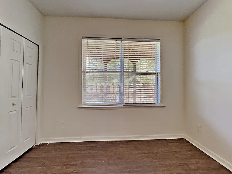 228 Oakland Way — Photo 25