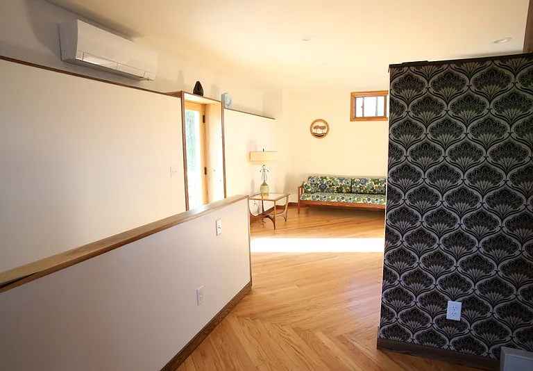 109 E Lakeside St #107 — Photo 6