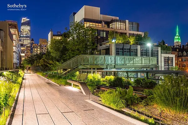 Rented by Sotheby's International Realty | media 28