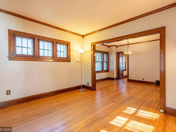 3rd image of 3243 Vincent Ave N