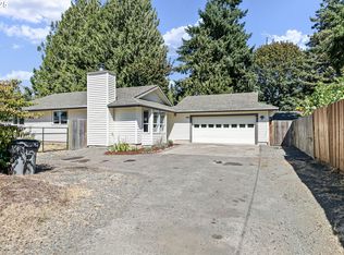 2331 E Irwin Way, Eugene, OR 97402