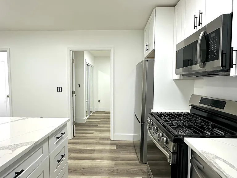 280 Forrest St #2A — Photo 1