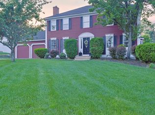 98 Robinette Rd, Stoughton, MA 02072