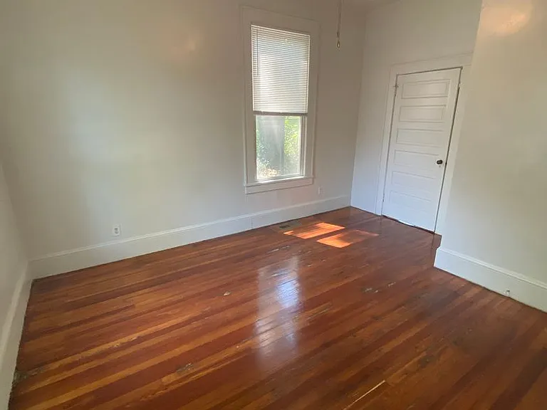 1222 Broad St #D — Photo 7
