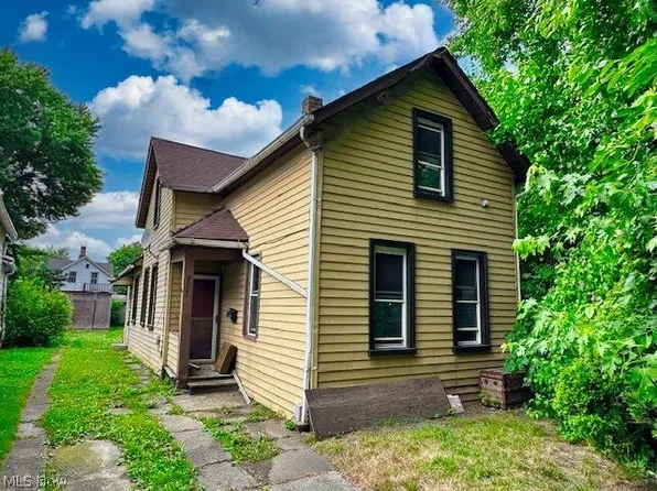 4667 Avery Ave, Cleveland, OH 44127