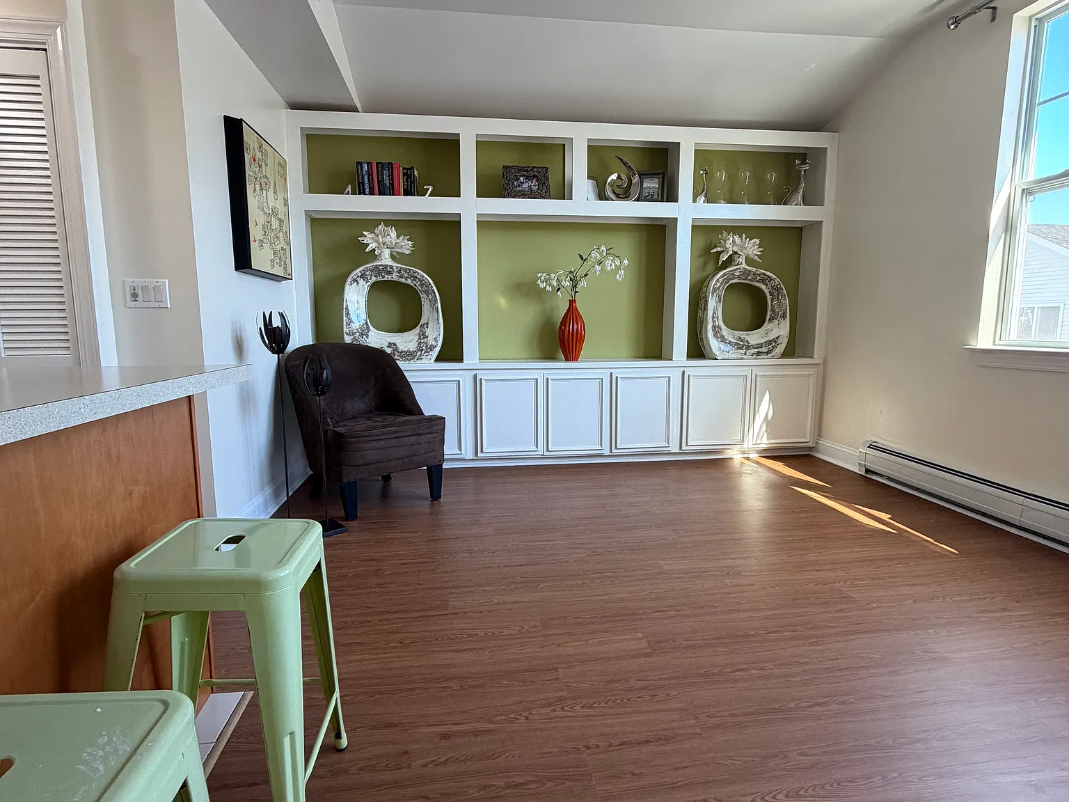 Cove Ct, Bronx — Photo 3